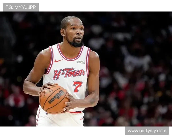 杜兰特薪资逐年攀升生涯多队效力场均得分始终稳定在25以上